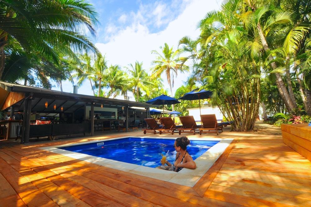 Oasis Palms Hotel Nadi Exterior photo