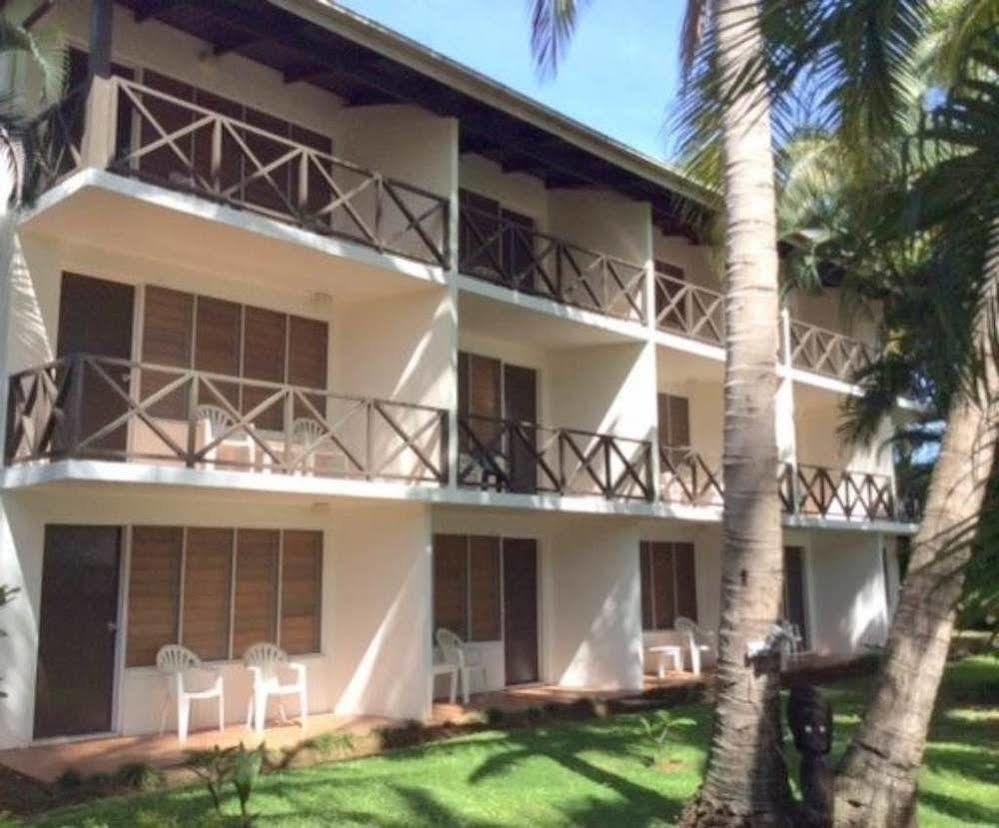 Oasis Palms Hotel Nadi Exterior photo