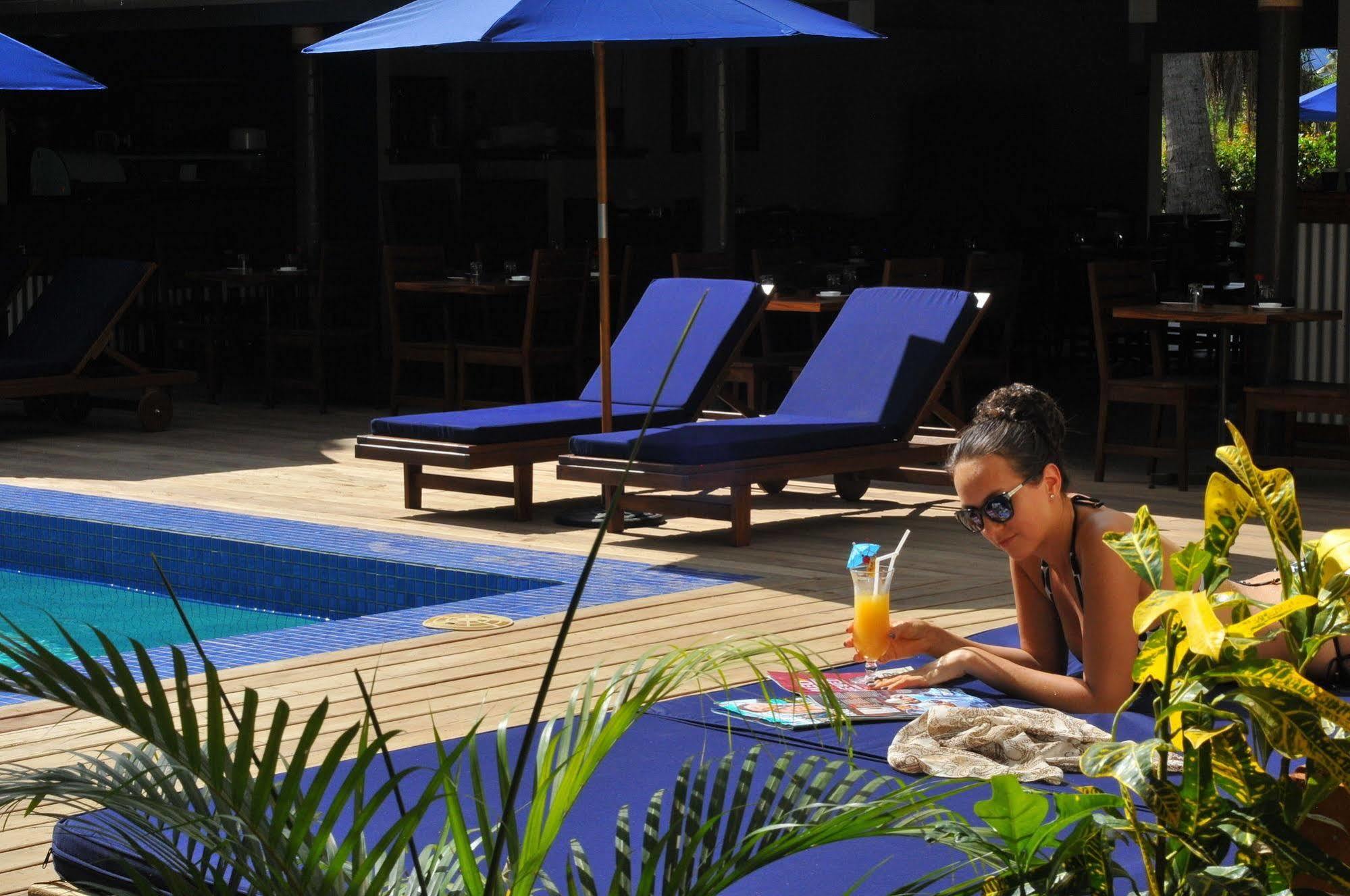 Oasis Palms Hotel Nadi Exterior photo
