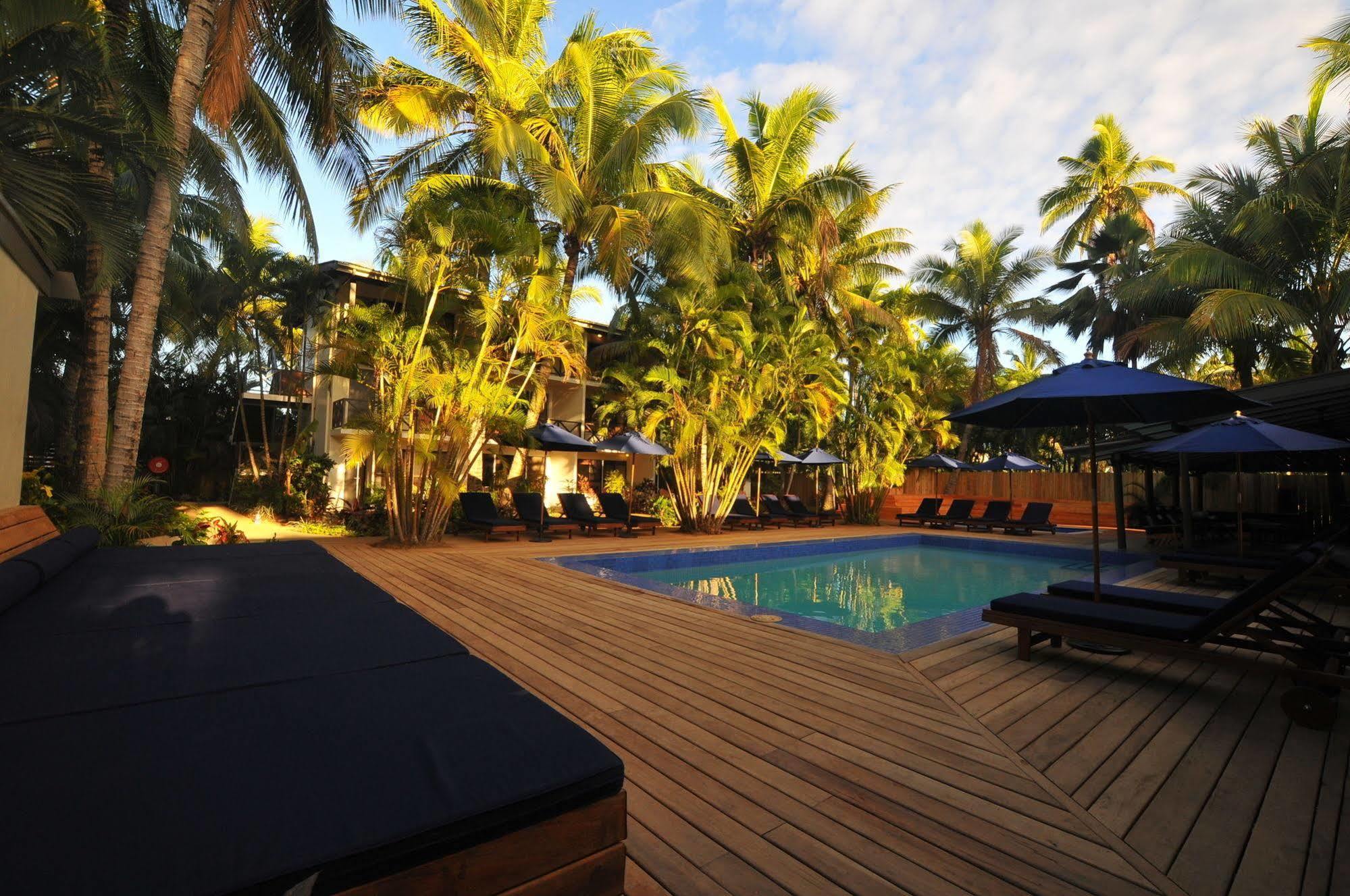 Oasis Palms Hotel Nadi Exterior photo