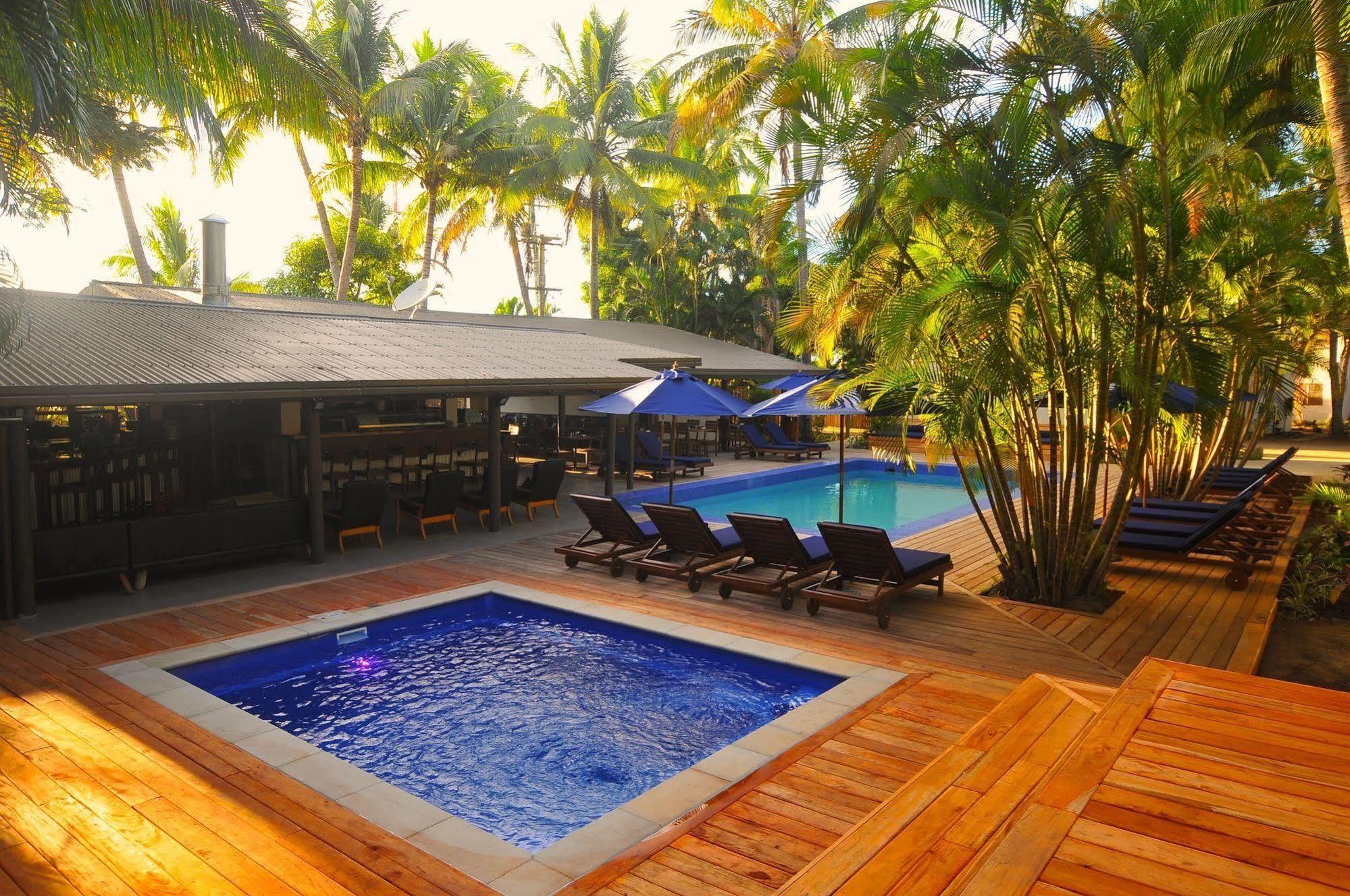 Oasis Palms Hotel Nadi Exterior photo