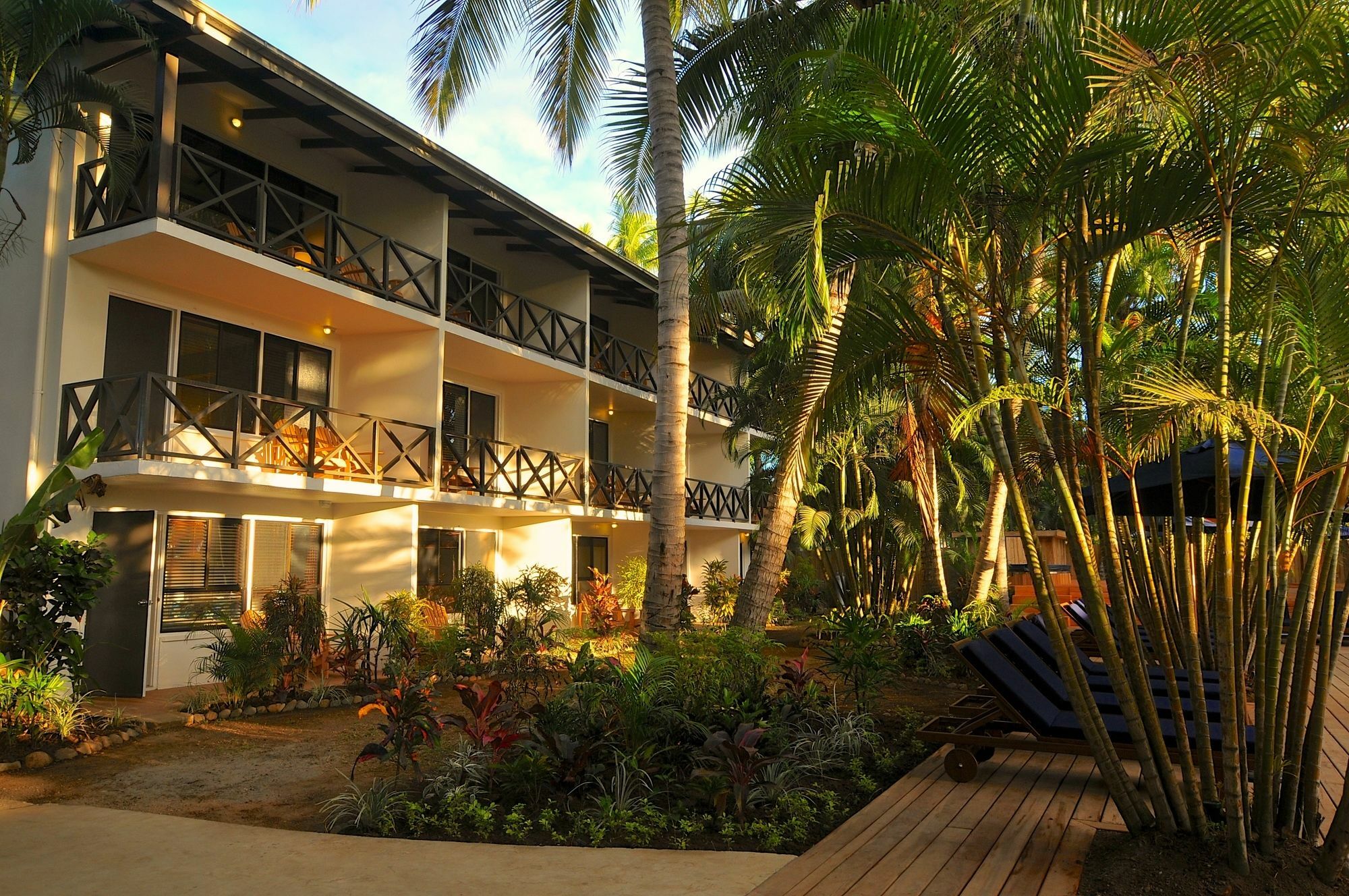 Oasis Palms Hotel Nadi Exterior photo